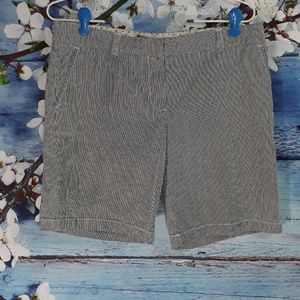 Tommy Hilfiger Short  |  Size 8